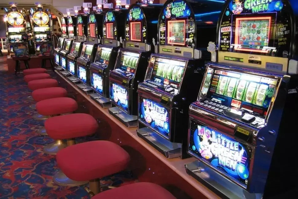 Slot machines for 10 lines: how to play, a list of the best in 2025